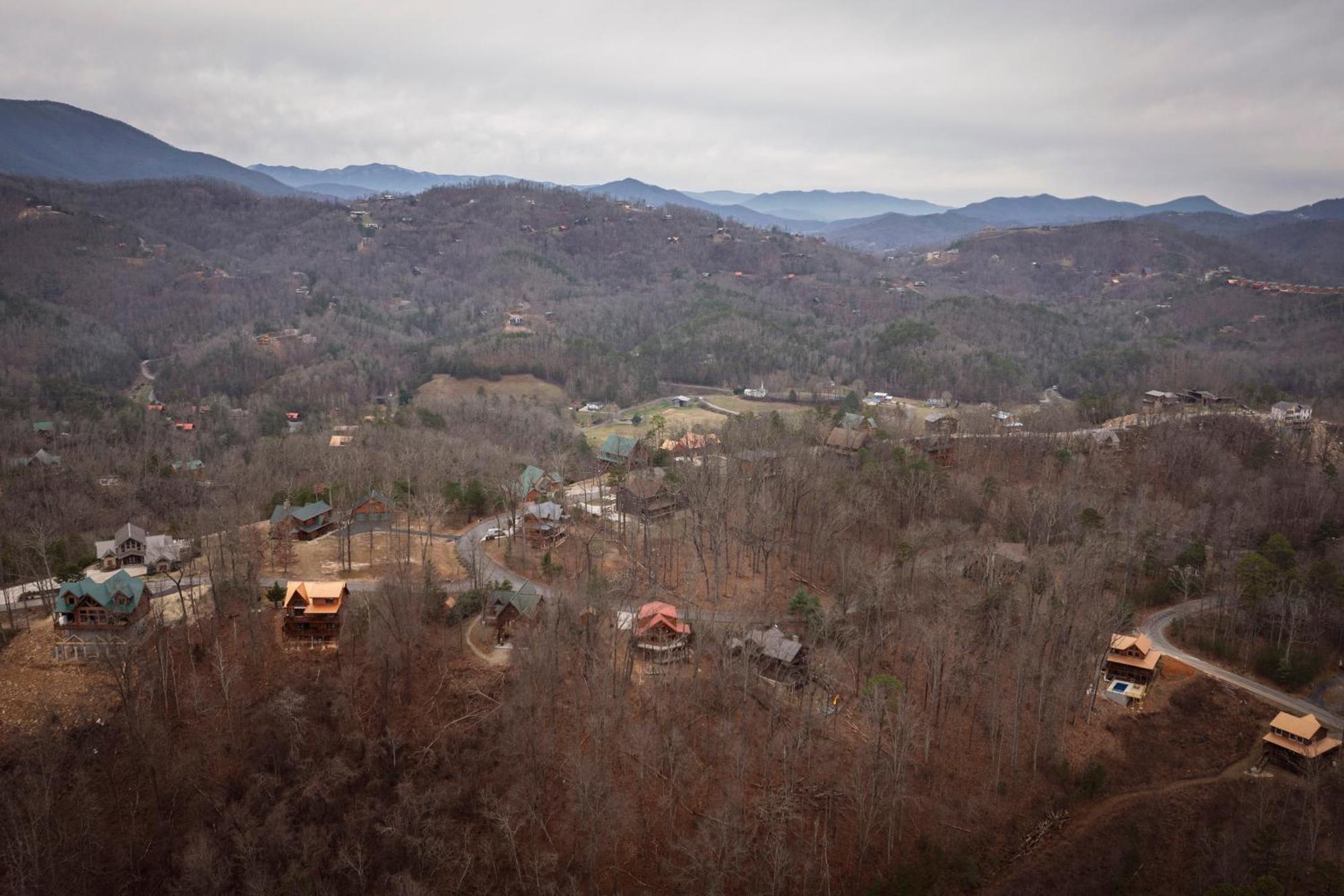 Old Papa Bear Lodge Pigeon Forge Exterior photo